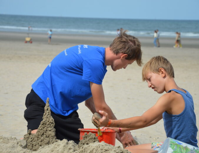 Heyo vakantiekampen Taalweek on the beach 1